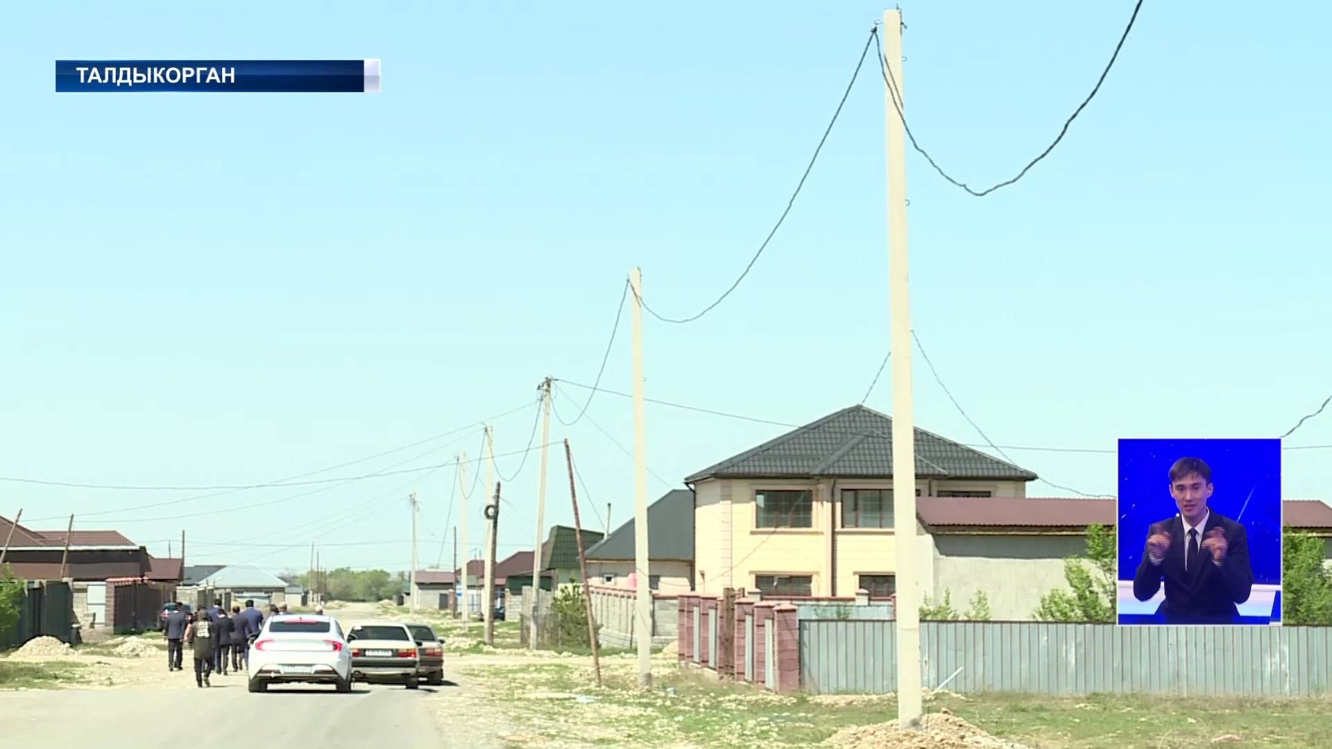 Жителей Талдыкоргана уже несколько лет беспокоит электричество, дороги и вода