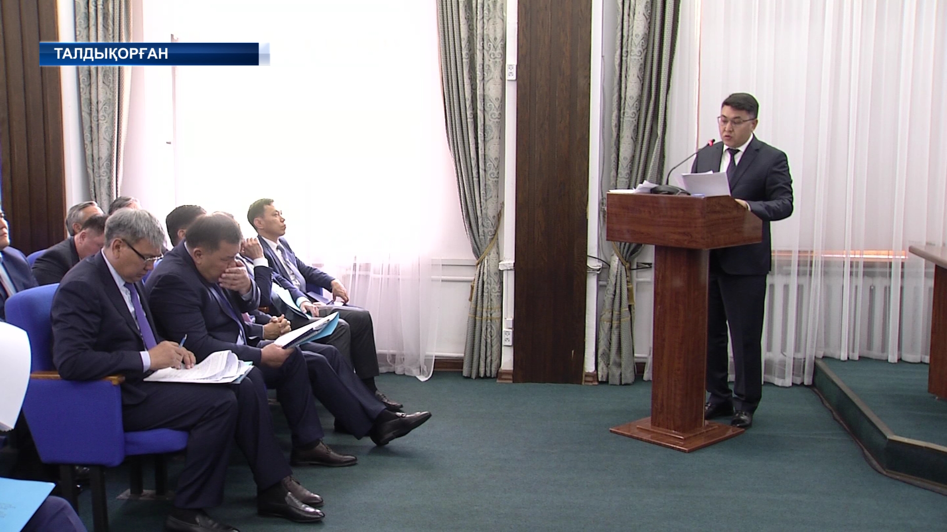 Қ.Бозымбаев бюджеттік түсімдер бойынша атқарылуы тиіс шараларды пысықтады