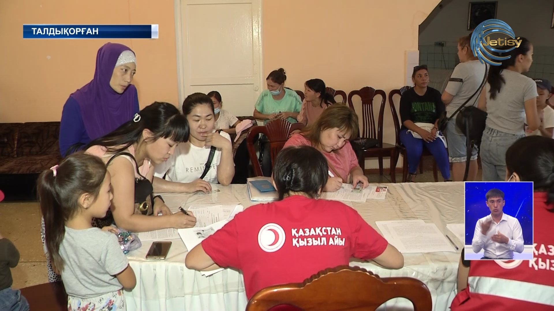 Матерям-одиночкам вручены сертификаты на сумму 50 000 тенге