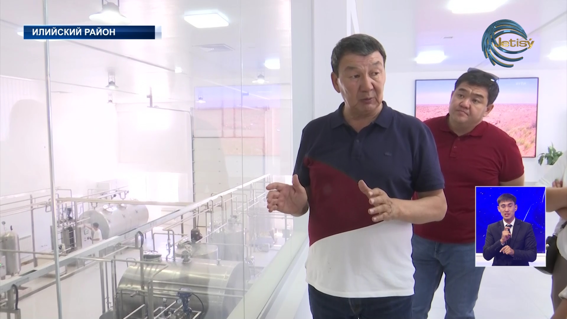 В Илийском районе работает верблюжья ферма «Даулет-Бекет»