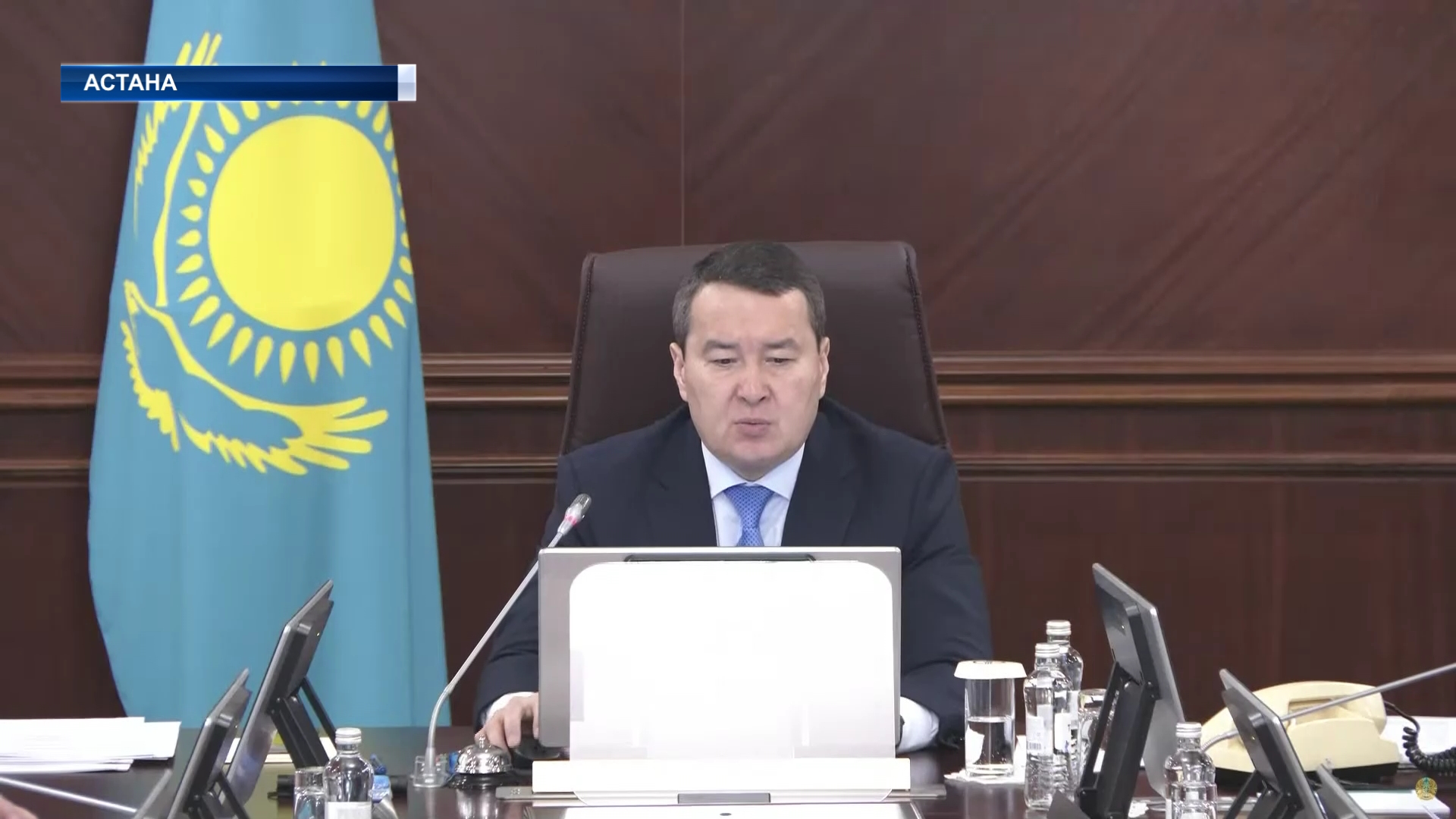 На заседании правительства под председательством главы кабинета министров Алихана Смаилова