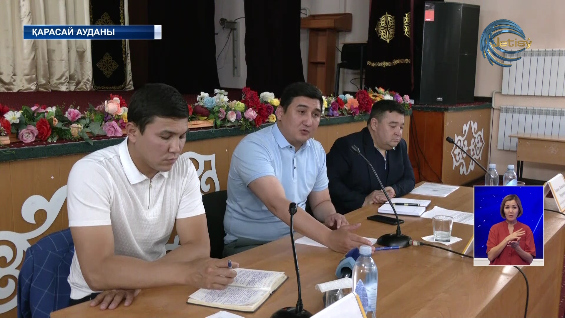 “Бұл жер Қазақстан емес, Қарақалпақстан” деп халық қапа болып отыр