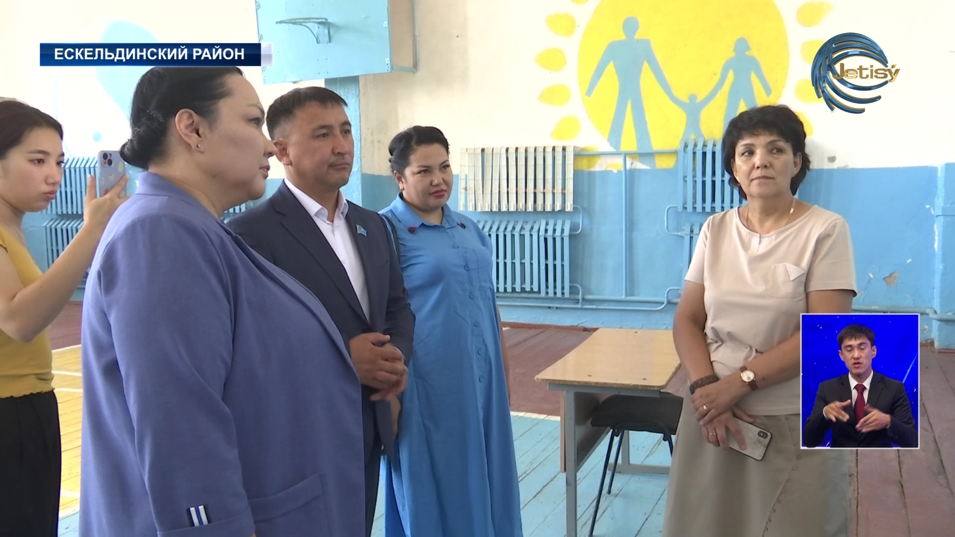 Средняя школа имени Маншук Маметовой в поселке Шымыр нуждается в капитальном ремонте