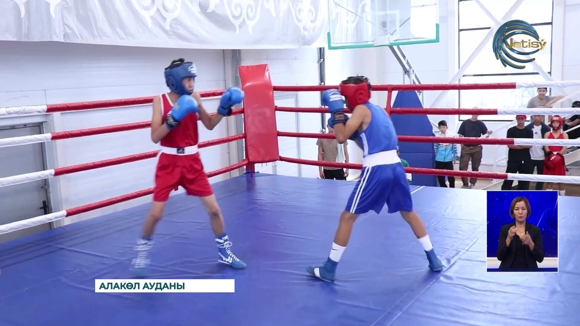 Үшарал қаласында бокстан жасөспірімдер арасында облыстық жарыс өтті