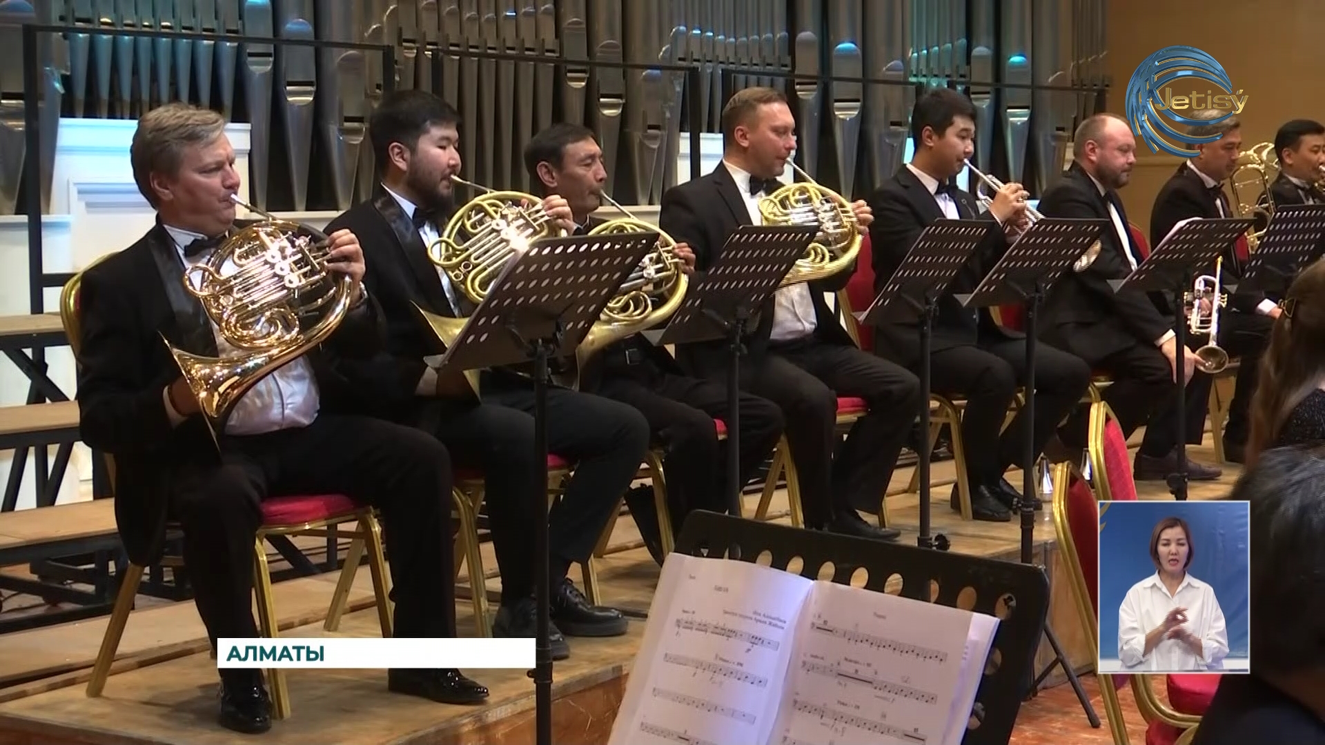 «Казах Елы» С таким названием в Алматы прошел творческий вечер заслуженного деятеля Казахстана