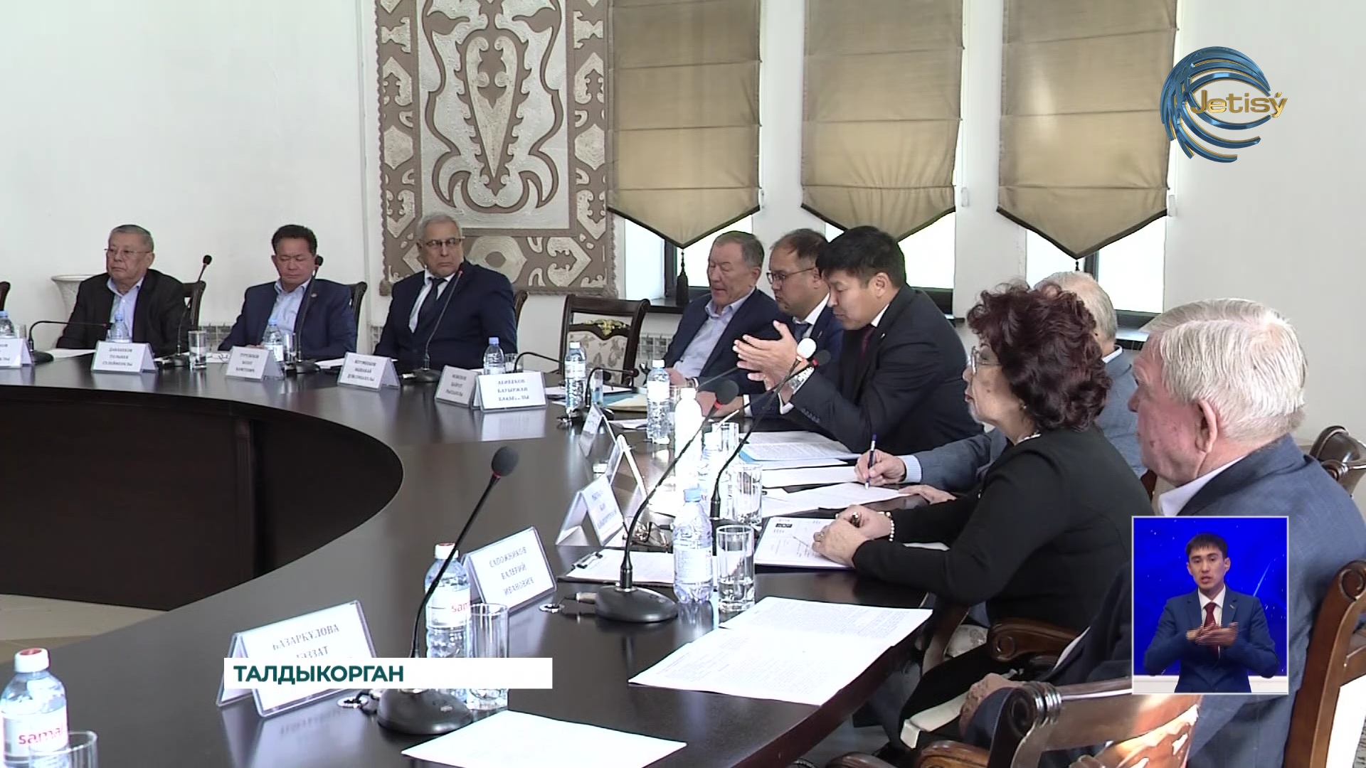 В областном центре состоялось собрание общественного совета совместно с акимом города