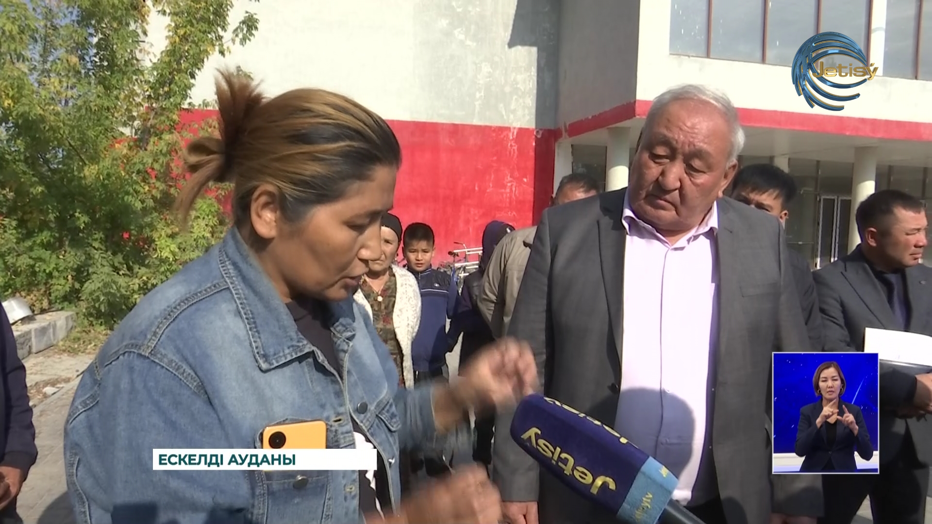 Ауыл балалары спортпен шұғылдануға жағдай сұрайды