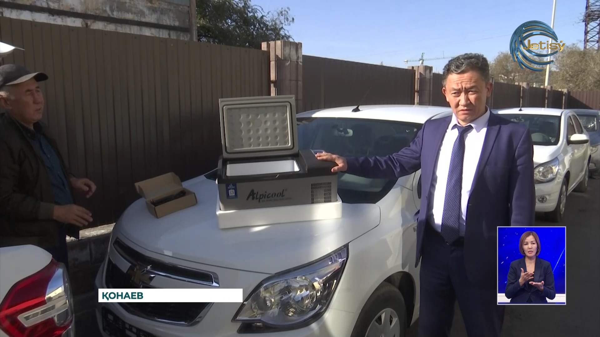 Санитарлық-эпидемиологиялық қызметкерлерге 14 автокөліктің кілті табысталды