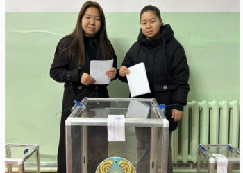 Егіздер таңдау жасады