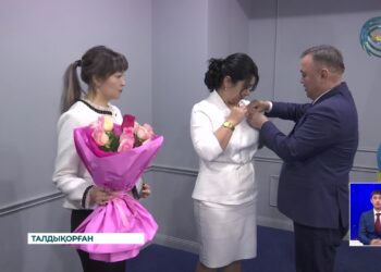 Жетісулық екі ұстаз республикалық байқауда топ жарды