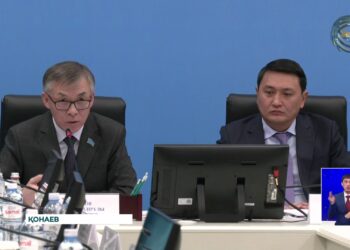 Алматы облыстық мәслихатының кезектен тыс 11-сессиясы өтті