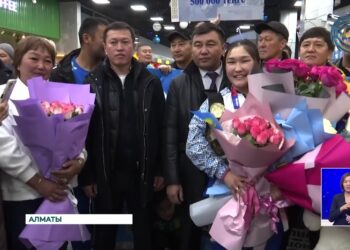 Әлем чемпионатында 4 боксшымыз топ жарды