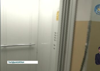 Частые перебои в работе лифта в доме №17 микрорайона «Коктем»