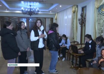 Қонаевтағы лагерге Ақтөбе облысынан 42 оқушы келді