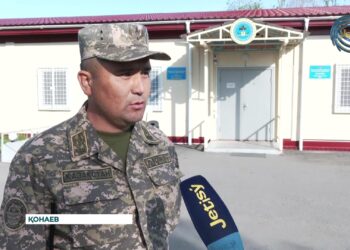 Елдің тыныштығы мен бейбіт өмірі үшін еңбек етіп жүр