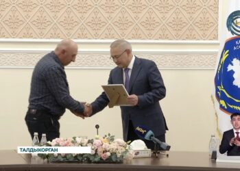 В Талдыкоргане прошла III сессия Ассамблеи народа Казахстана области Жетысу