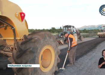 Райымбек ауданында республикалық маңызы бар тас жолға жөндеу жұмыстары жүріп жатыр