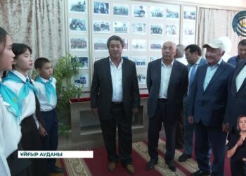 Белгілі қоғам қайраткері Заманбек Батталхановтың бюсті ашылды