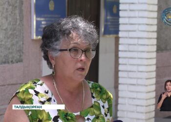 Әлеуметтік желі арқылы кез-келген затты сатып алуға болады