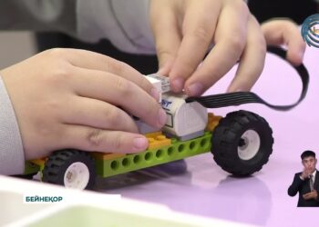 Жетісулық оқушылар Қытайда өткен халықаралық робототехника сайысында үздіктер қатарынан көрінді