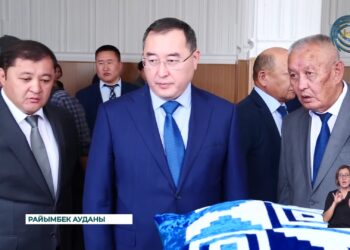 Марат Сұлтанғазиев Райымбек ауданының тұрғындарымен кездесті