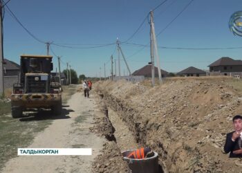 В домах должна быть питьевая вода, электричество, газ и тепло