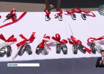 Алматы облысында ветеринария қызметкерлеріне 15 жаңа қызметтік көлік табысталды