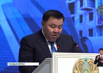 Во второе воскресенье августа отмечается День строителей