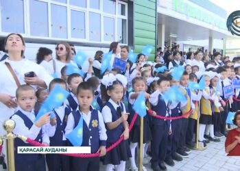 Қарасай ауданында 900 орындық су жаңа білім шаңырағы пайдалануға берілді