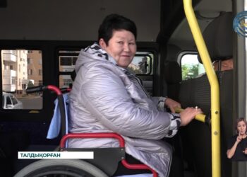 Қалаларда «Инватакси» қызметі жұмыс істеуде