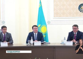 Область Жетісу с очередным визитом посетил советник президента РК Малик Отрабаев