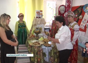 В доме культуры села Койлык действует небольшой музей русской культуры