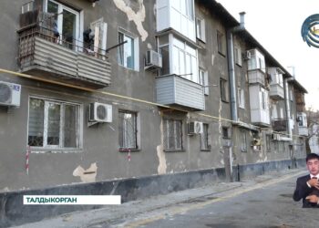 В областном центре ведется ремонт крыш двадцати восьми многоэтажных жилых домов