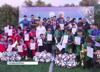 В Талдыкоргане прошли соревнования по футболу среди юниоров