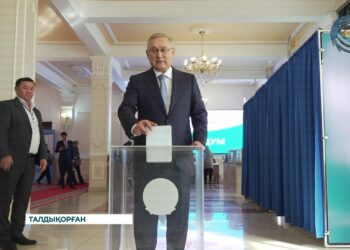 Жетісу облысының әкімі дауыс берді