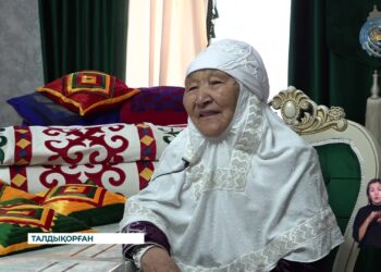 Қазақстандағы ең қарт құрақшы апа Талдықорғанда тұрады