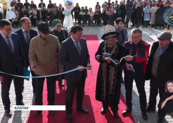 Еңбекші ықшам ауданында жаңа білім шаңырағы шәкірттерге есік ашты