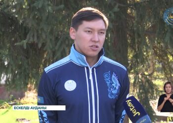 Парижде өткен паралимпиаданың күміс жүлдегері Нұрдәулет Жұмағали ауылына келіп қайтты