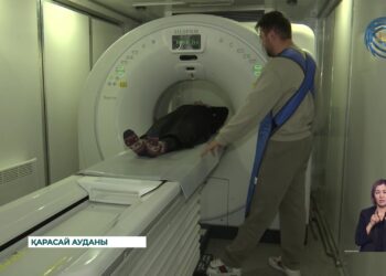 Жылжымалы медициналық кешен Қарасай ауданына аялдады