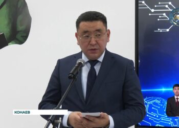 В городе Конаев наградили ряд специалистов в сфере технологий