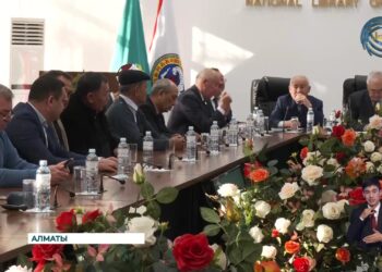 В Национальной библиотеке Алматы состоялось празднование 70-летнего юбилея Акбара Мажита