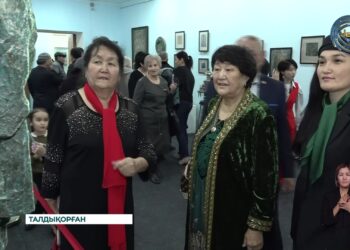 Талдықорғанда Серікқали Мырзатаевтың жеке көрмесі ашылды