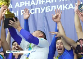 В Талдыкоргане стартовал республиканский турнир по мини-футболу среди представителей СМИ