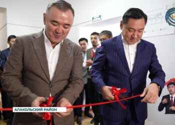 Открытый республиканский чемпионат Казахстана по робототехнике впервые прошел в сельской местности