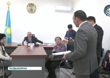 Жетісу облысының әкімі қоғамдық қабылдау өткізді