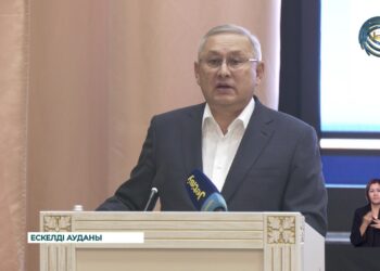 Бейбіт Исабаев Ескелді ауданының тұрғындарымен кездесті