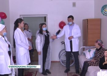 Әлеуметтік қызмет көрсету орталығында ғасыр жасаған кейуана тұрады