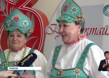 Женщины разных поколений и самых разных профессий