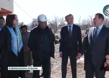 Марат Сұлтанғазиев Еңбекшіқазақ ауданына барды