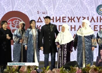 Талдықорғанда ұлттық киім ұлықталды
